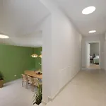 Vila Navi *